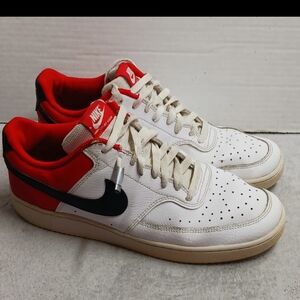 Nike Court Vision Low Top Shoes White & University Red DHO51-100 Mens Size 10